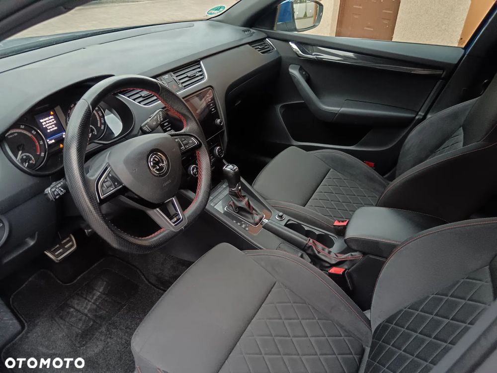 Skoda Octavia 2.0 TSI DSG RS 245 - 10