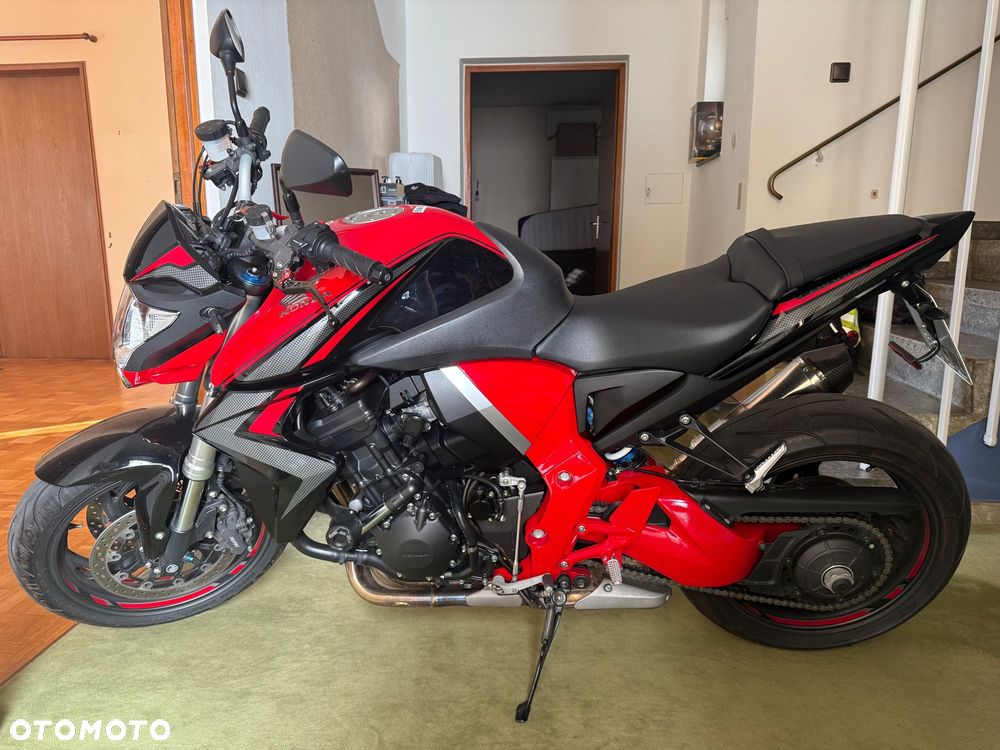 Honda CB - 2
