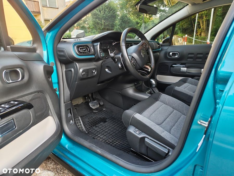 Citroën C3 1.2 PureTech Shine EAT6 - 8