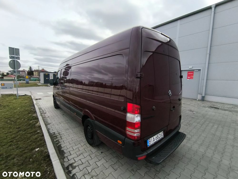 Mercedes-Benz Sprinter - 17