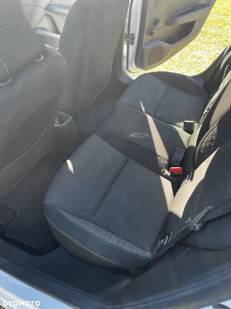 Renault Clio - 7