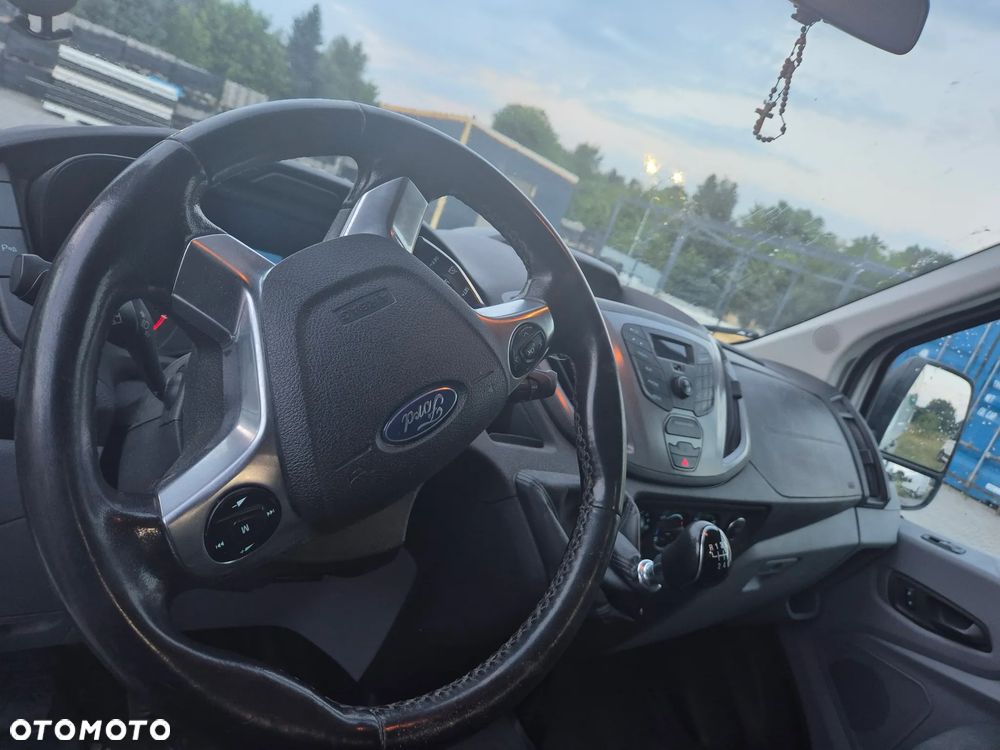 Ford TRANSIT - 13