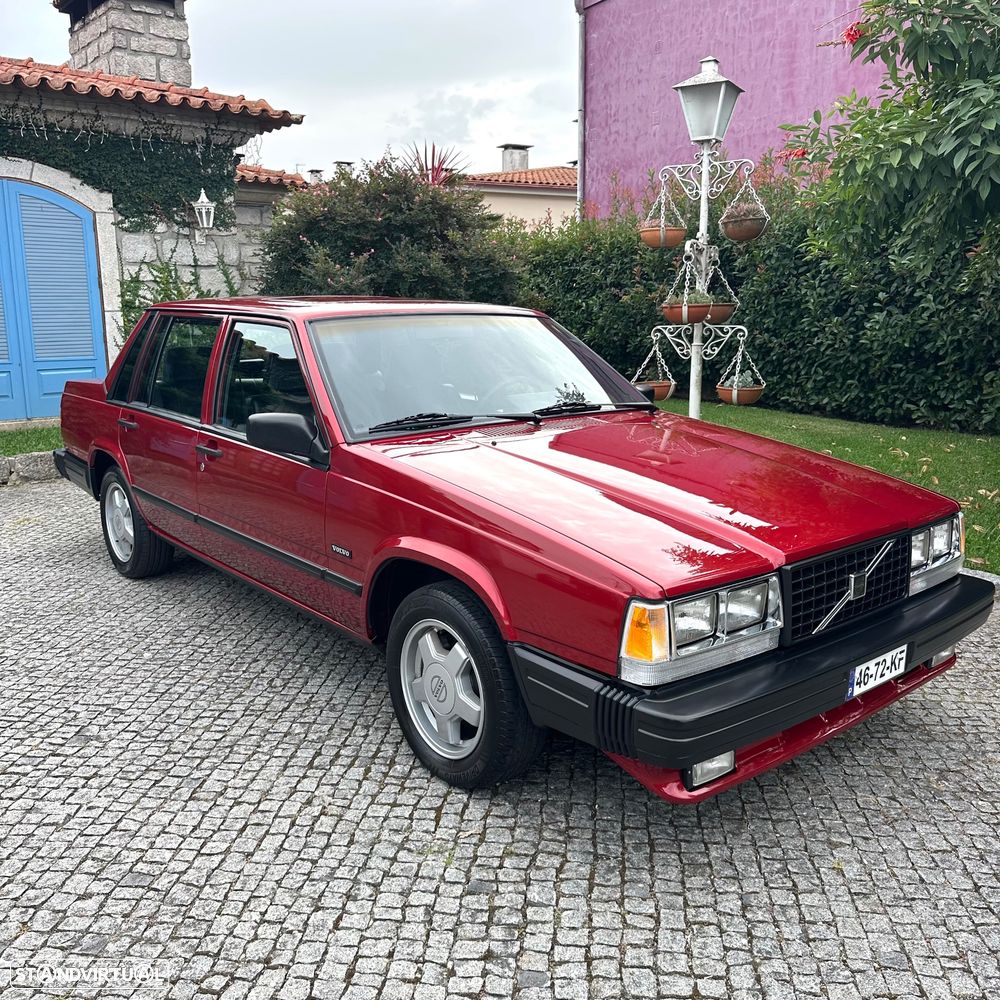 Volvo 740 - 1