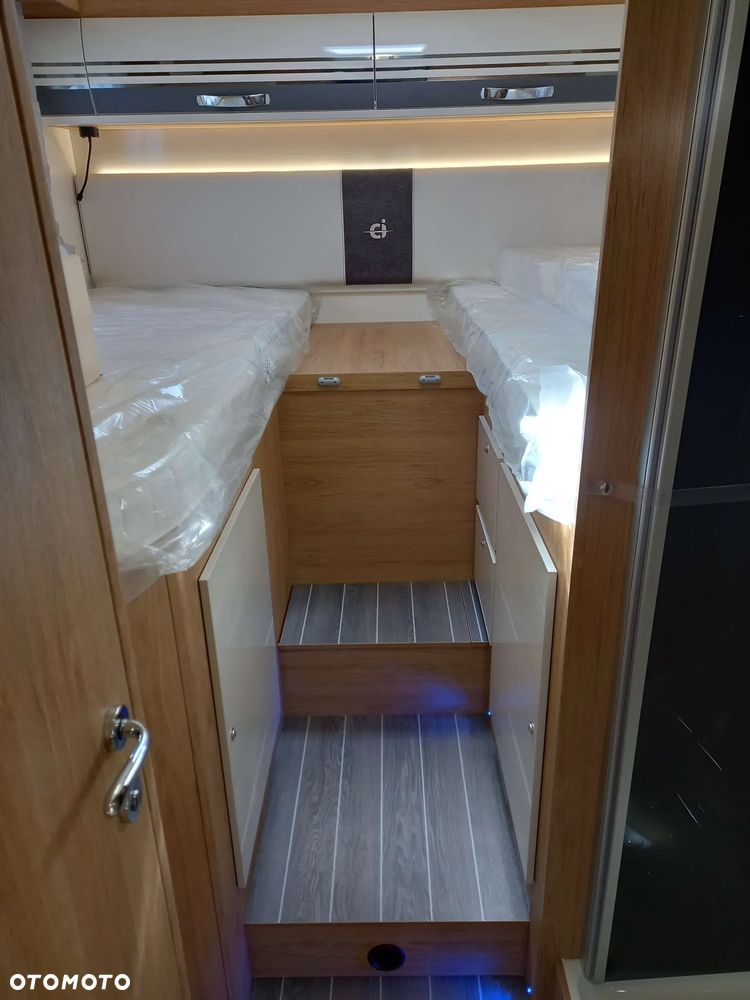 CI Horon 84 XT - 27