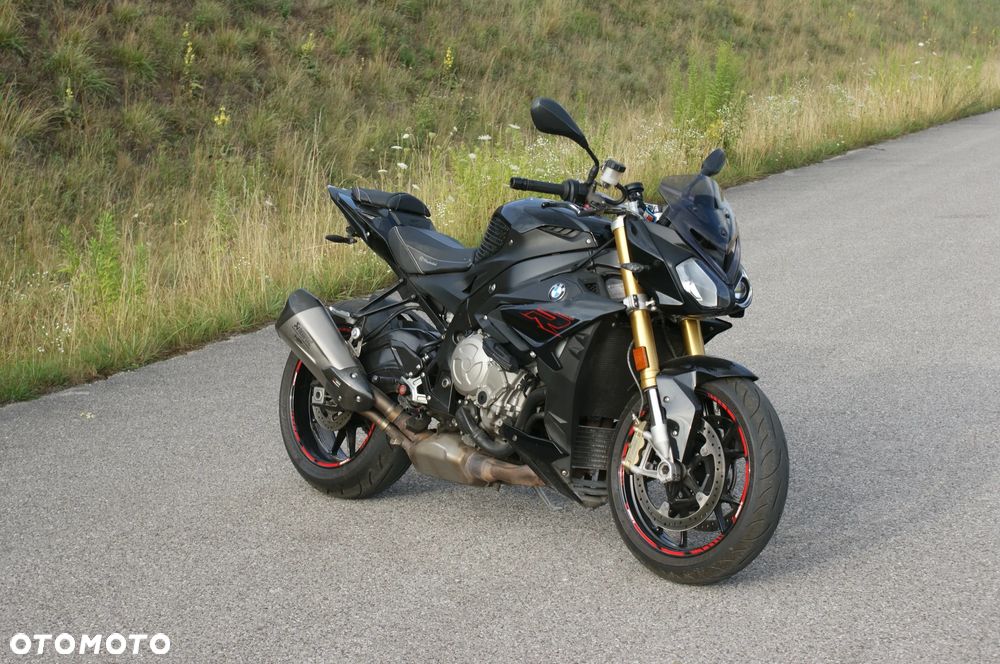 BMW S - 3