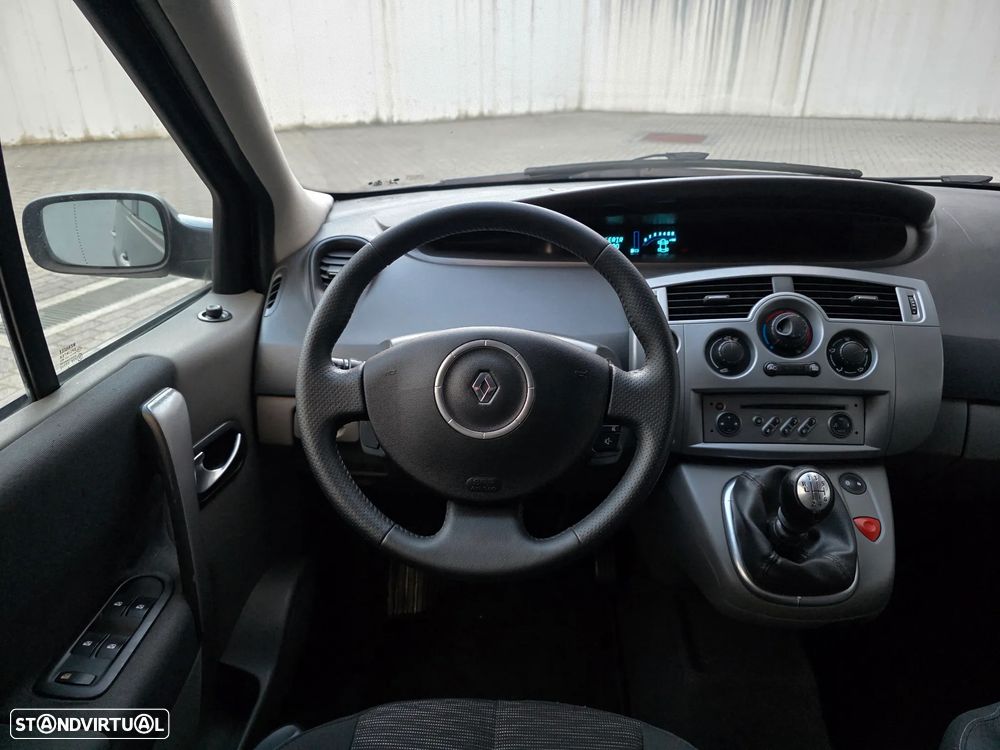 Renault Scénic 1.5 dCi Dynamique S - 40