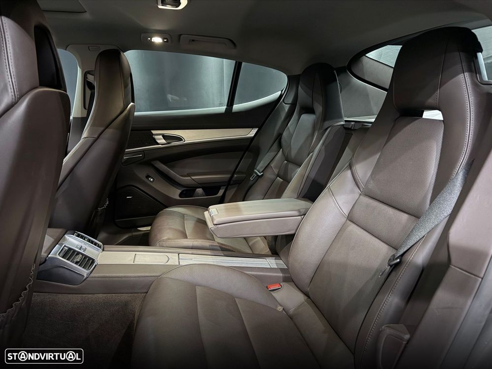 Porsche Panamera S E-Hybrid - 34