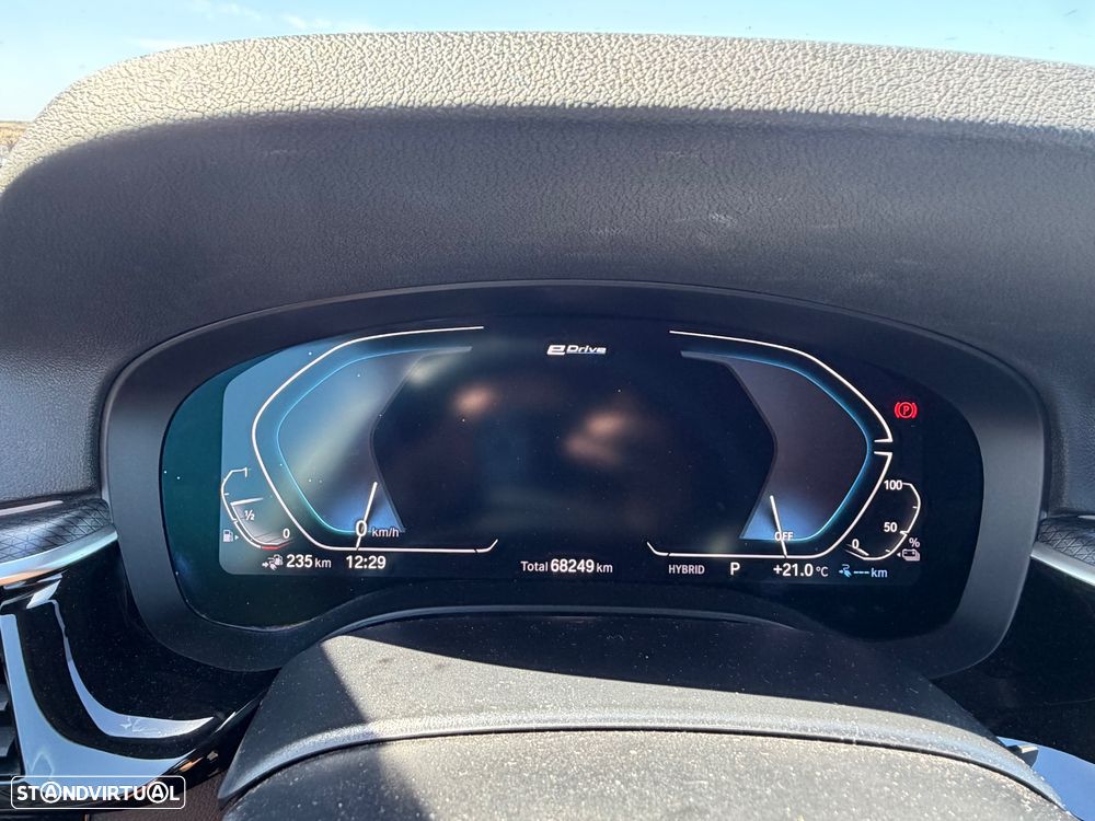 BMW 530 e Pack Desportivo M - 6