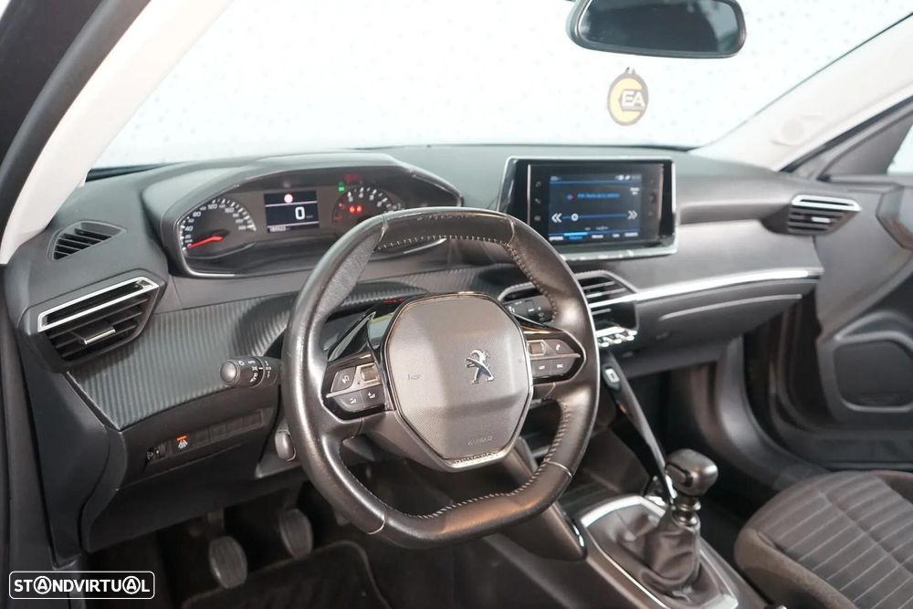 Peugeot 2008 1.2 PureTech Allure - 15