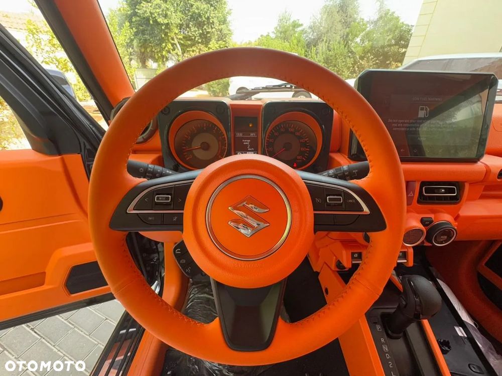 Suzuki Jimny 1.5 Elegance - 1