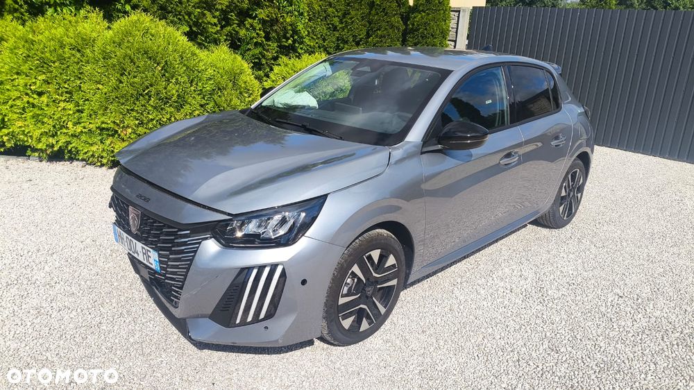 Peugeot 208 - 14