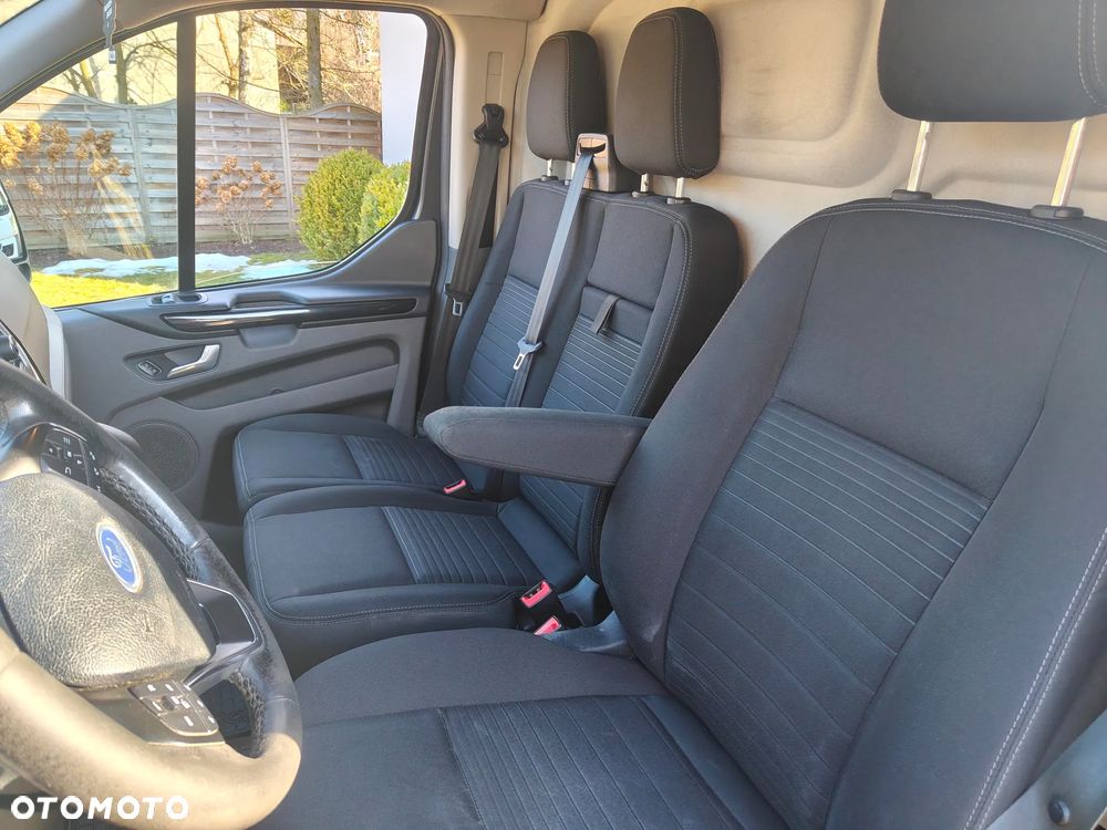 Ford Transit Custom - 9