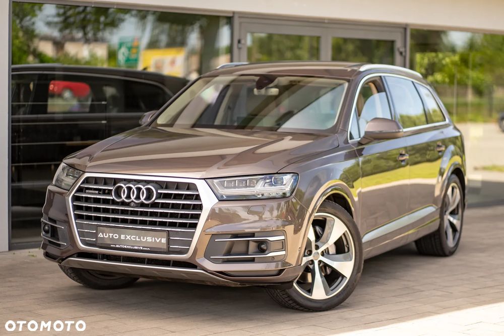 Audi Q7 - 8