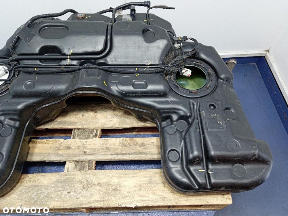 JEEP GRAND CHEROKEE IV WK2 LIFT 2017- ZBIORNIK PALIWA 68373332AD 3.6 - 3
