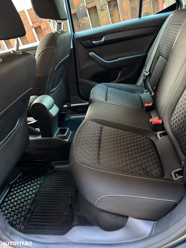 Skoda Fabia 1.0 TSI 110 CP DSG Style - 9