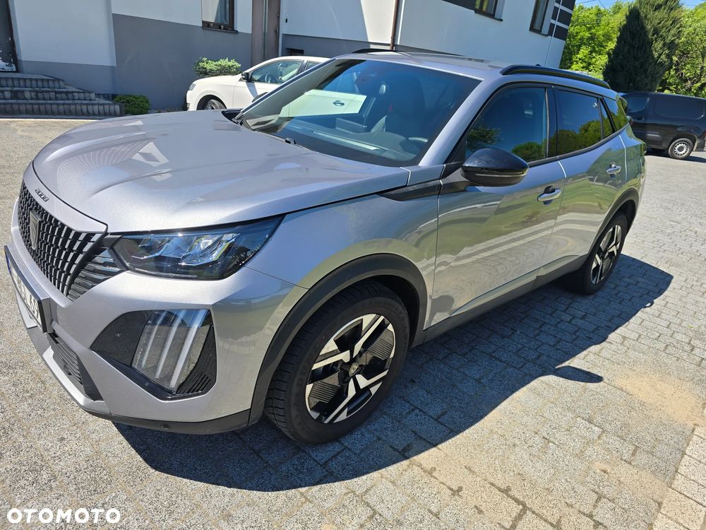 Peugeot 2008 PureTech 100 Allure S&S BVM6 - 1