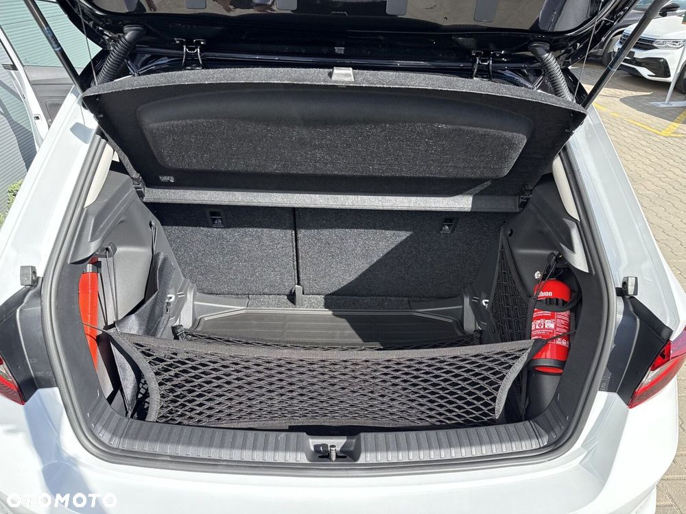 Skoda Fabia - 18