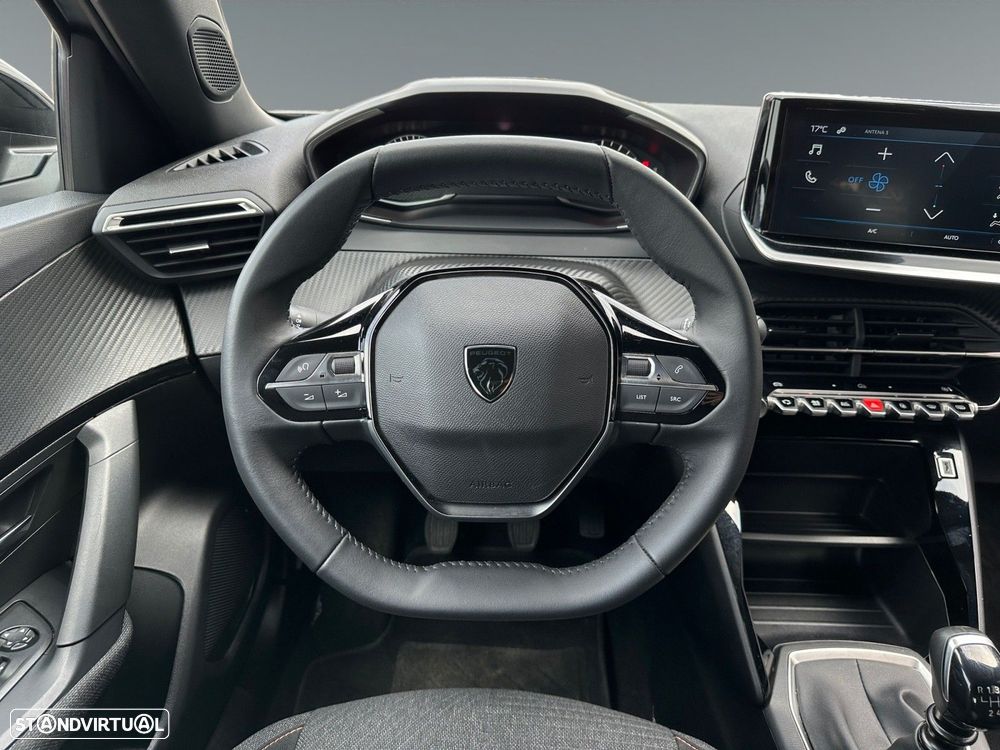 Peugeot 2008 1.2 PureTech Style - 13