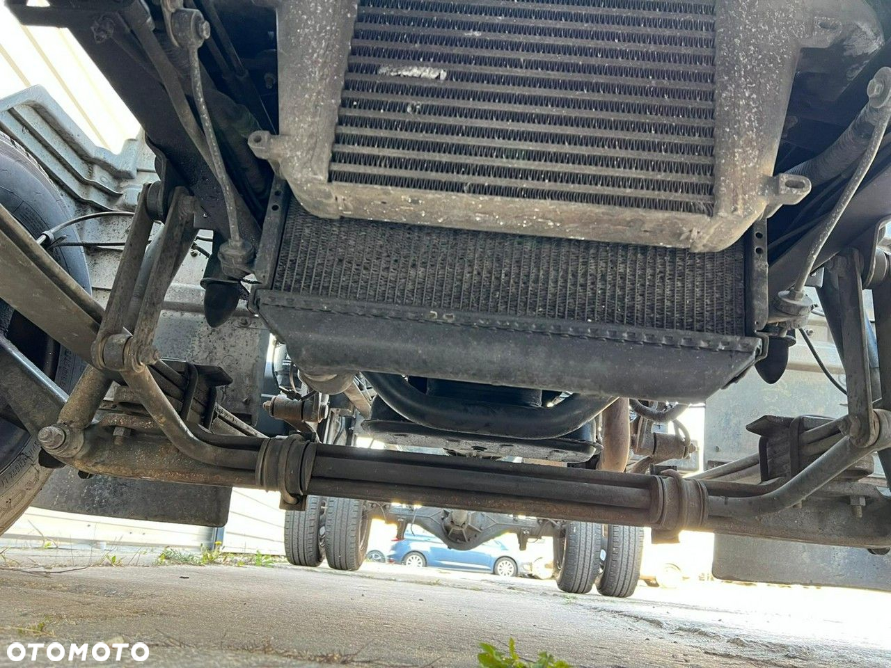 Nissan Atleon - 32