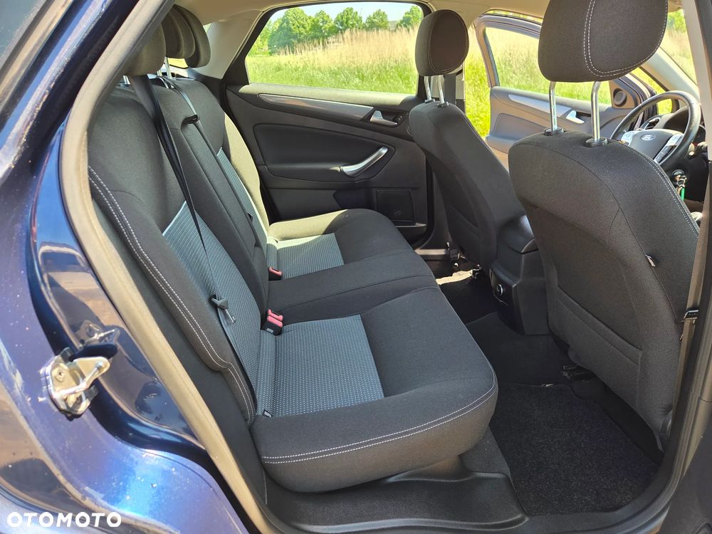 Ford Mondeo 2.0 TDCi Trend - 12