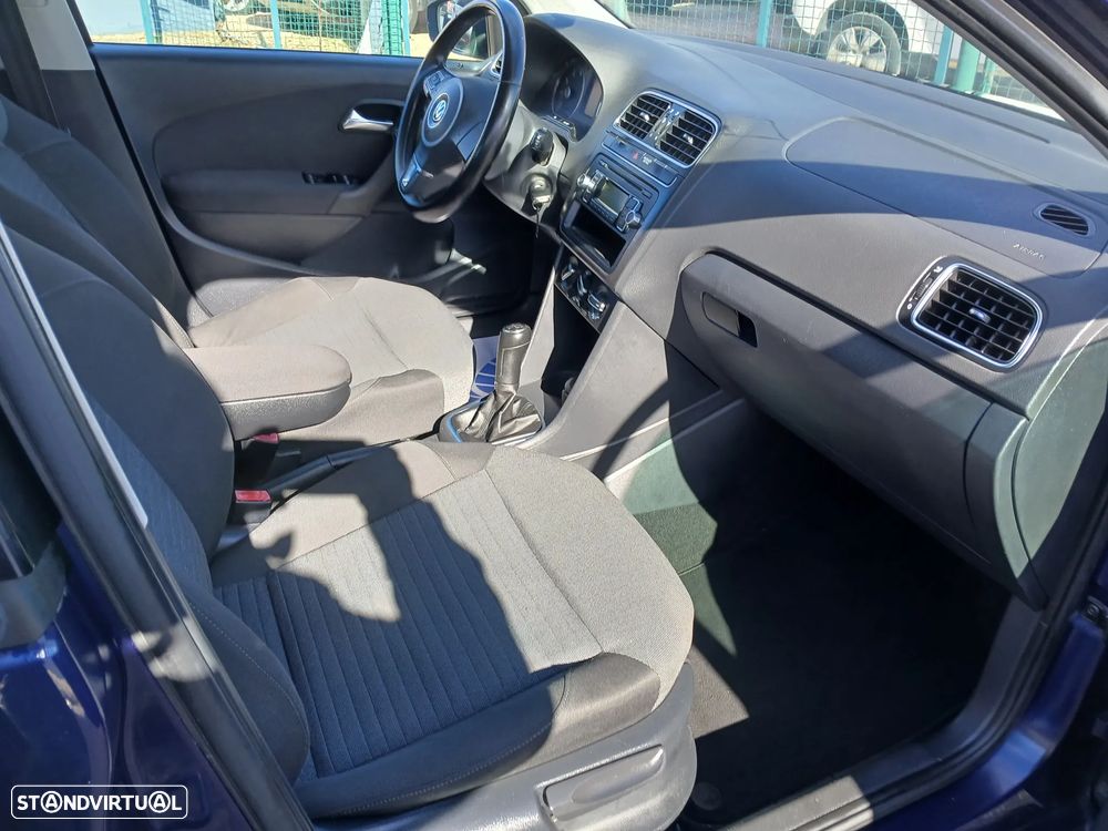 VW Polo 1.2 Confortline - 23