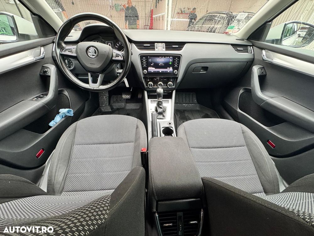 Skoda Octavia - 7