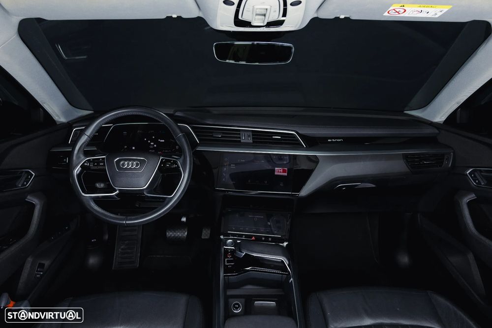 Audi e-tron 50 quattro - 8