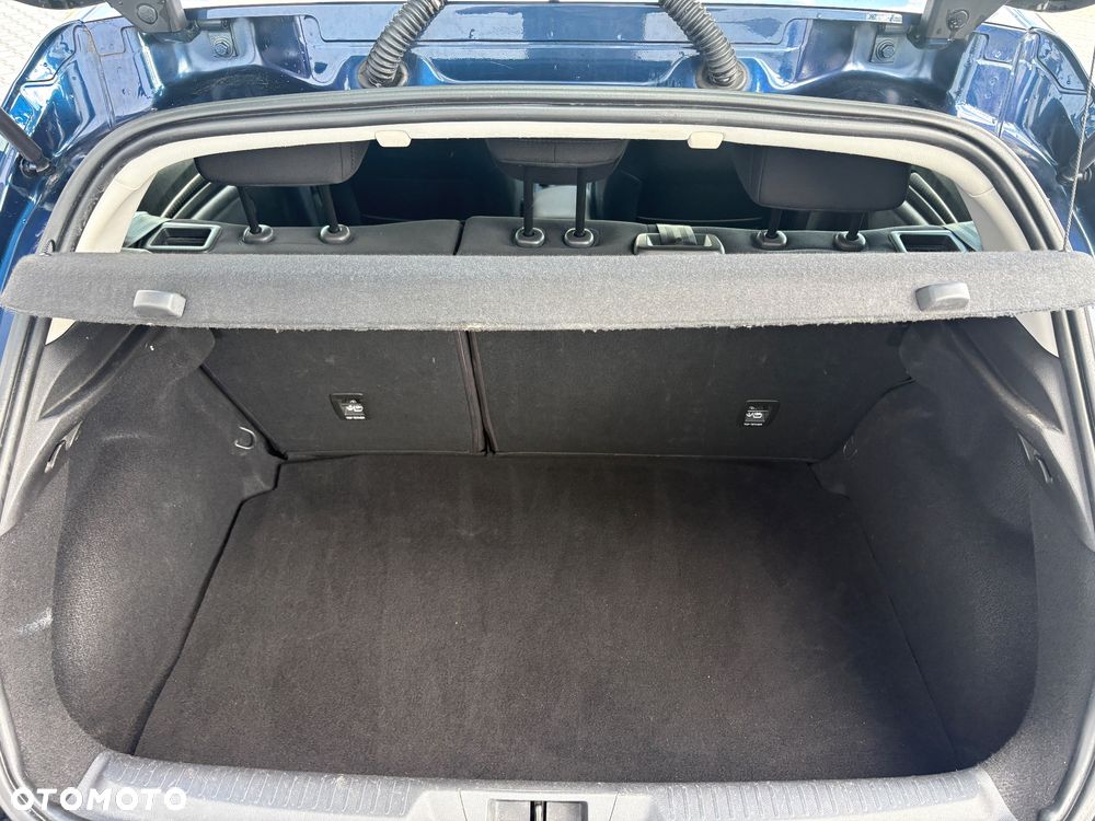 Renault Megane ENERGY dCi 110 INTENS - 25