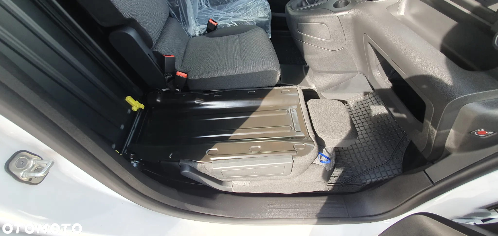 Opel Combo - 11