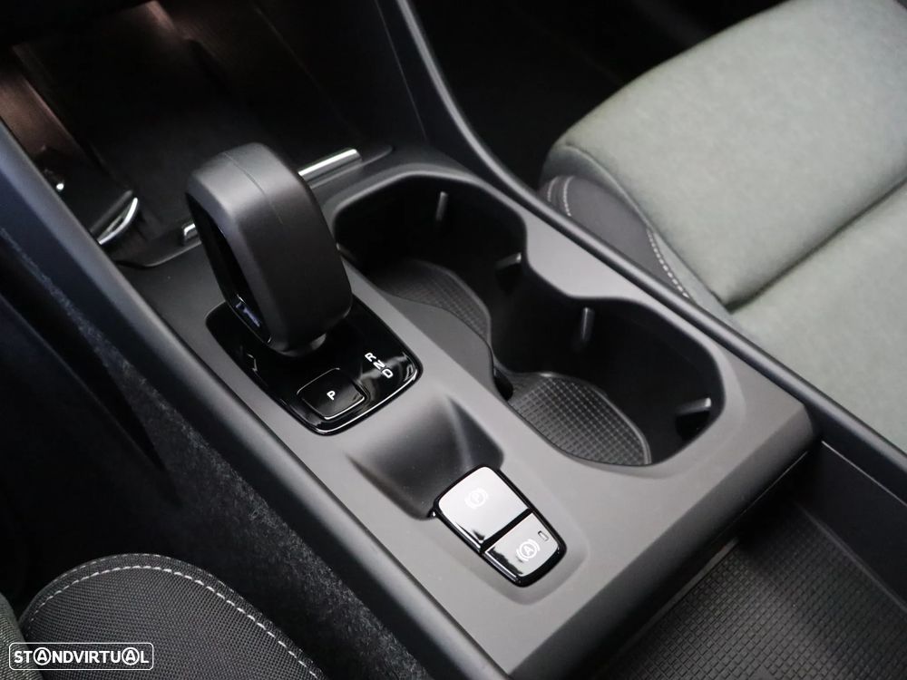 Volvo XC 40 T5 Recharge DKG Inscription Expression - 25