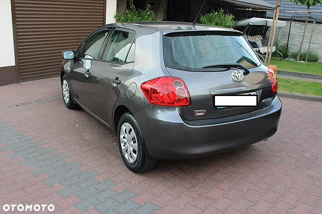 Toyota Auris 1.4 VVT-i Luna - 5