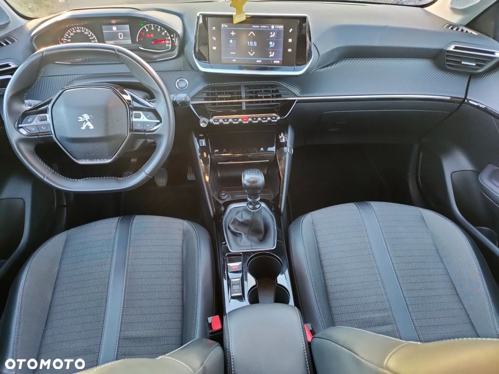 Peugeot 208 PureTech 100 Allure Pack - 22