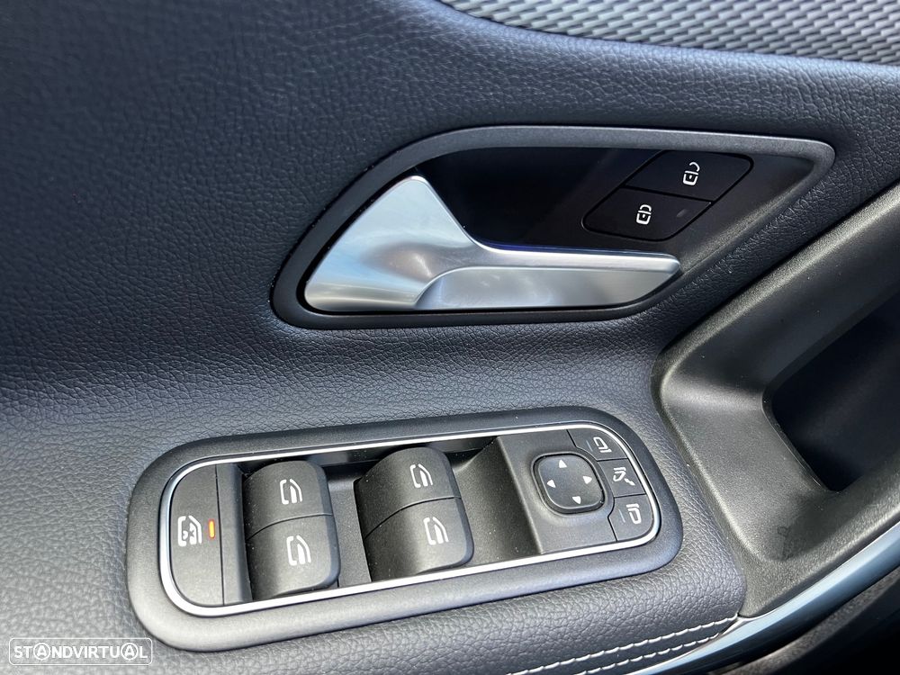 Mercedes-Benz A 180 d Style Plus - 14
