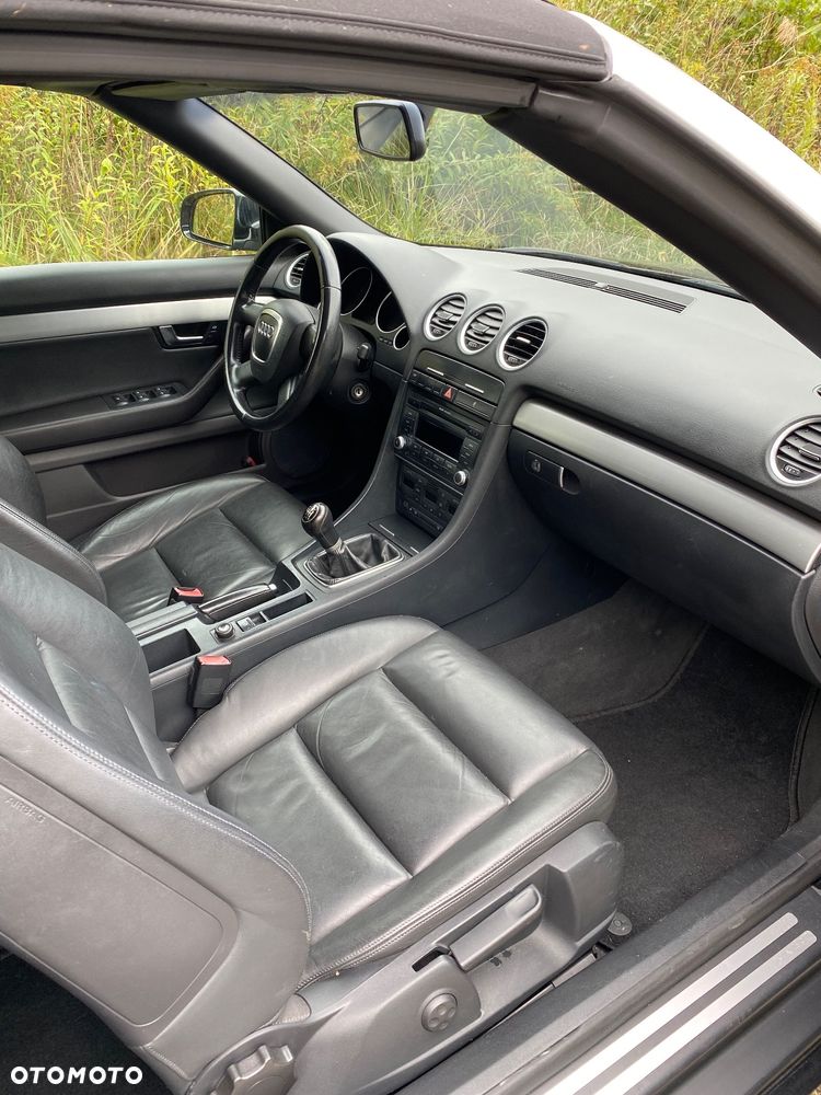 Audi A4 - 16