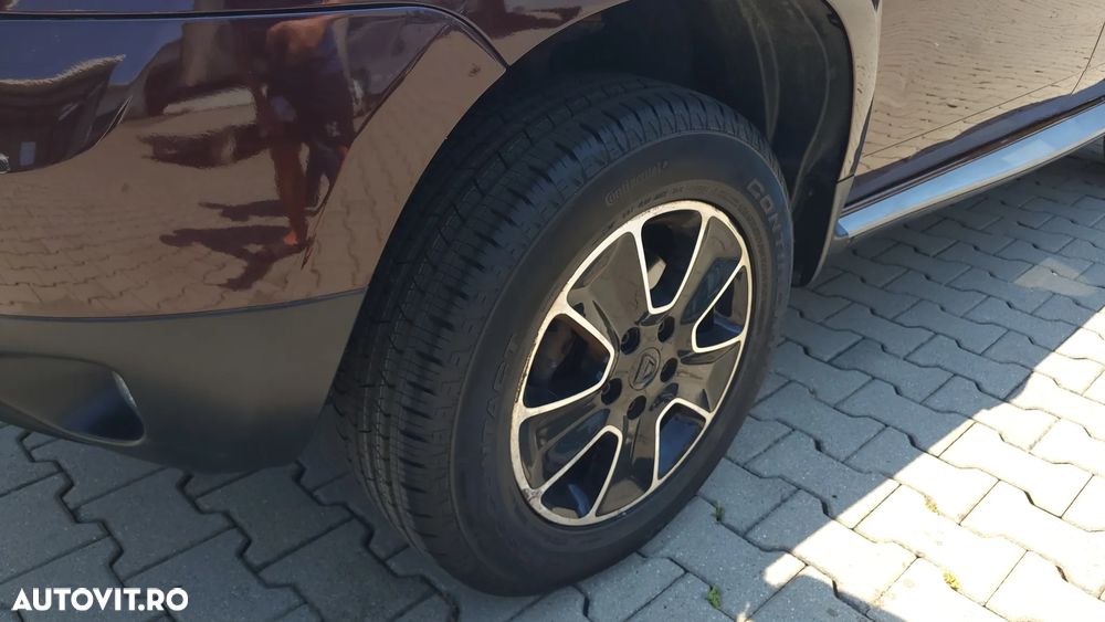 Dacia Duster TCe 125 4x2 Celebration - 12