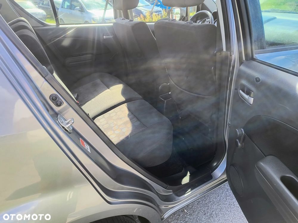 Suzuki Splash 1.0 Club - 16