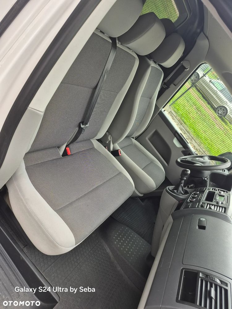 Volkswagen Transporter - 20