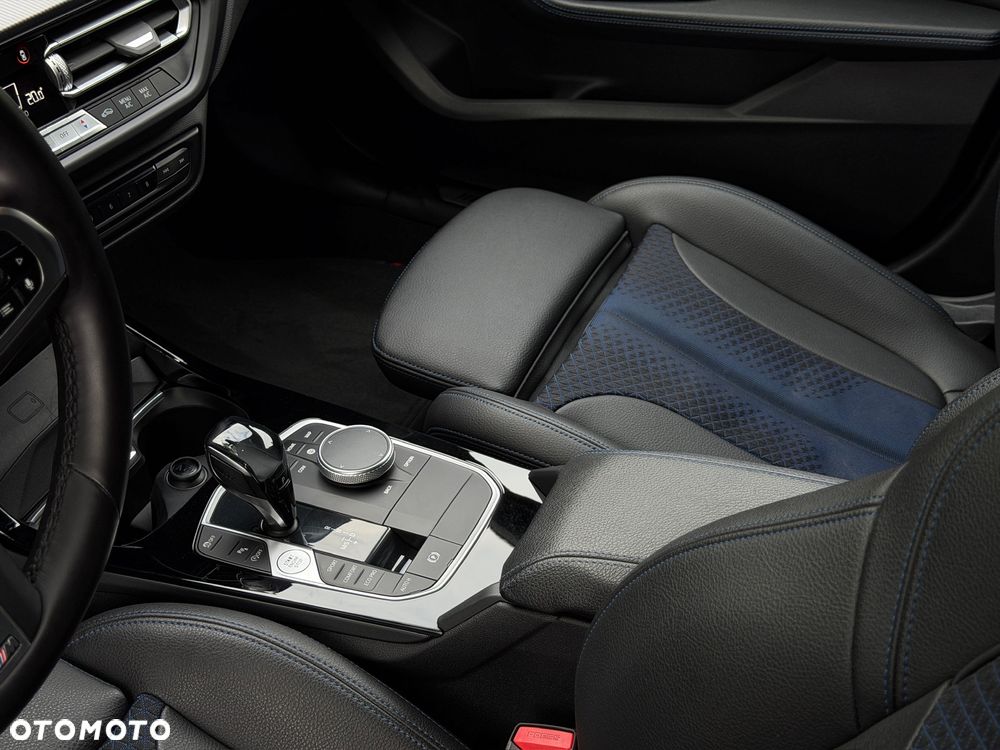 BMW Seria 1 118d M Sport sport - 19