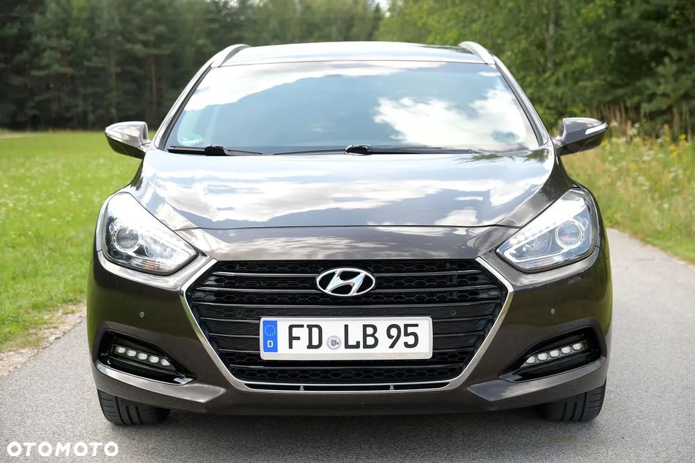 Hyundai i40 1.6 GDI Comfort + - 10
