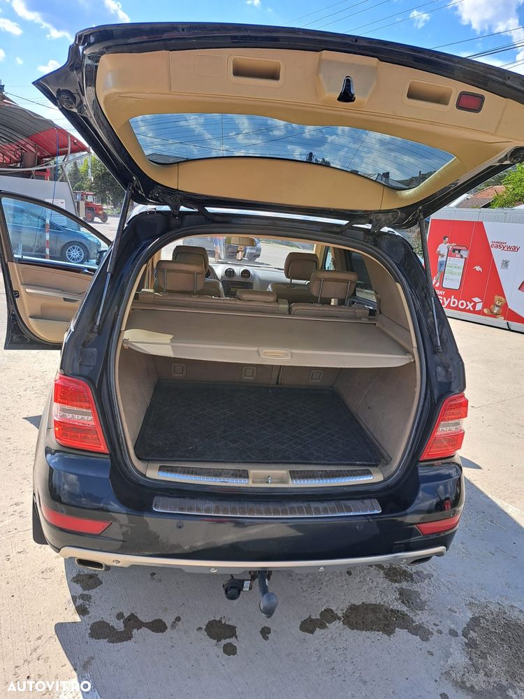 Mercedes-Benz ML - 9