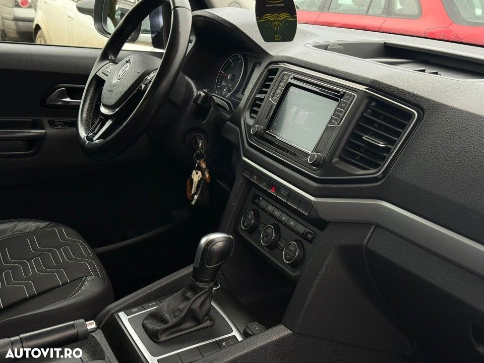 Volkswagen Amarok - 14