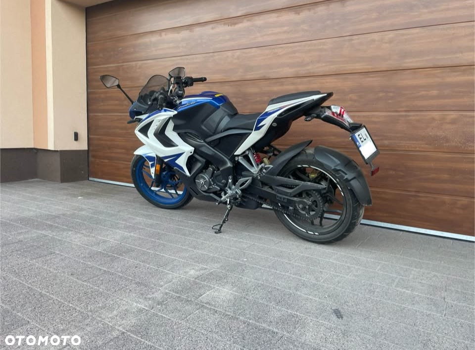 Bajaj Pulsar - 2