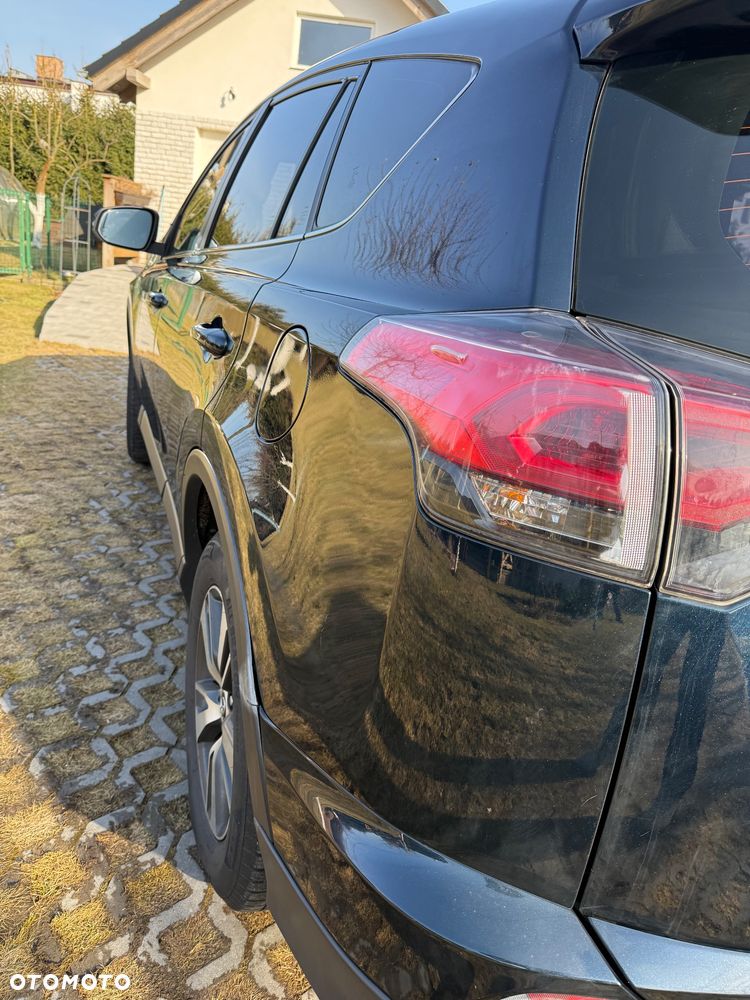 Toyota RAV4 2.0 D-4D Premium 4x2 - 5