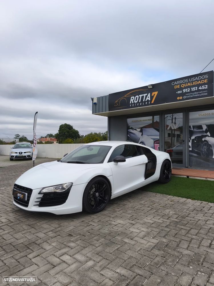 Audi R8 Coupé 4.2 FSI V8 quattro R-tronic - 1