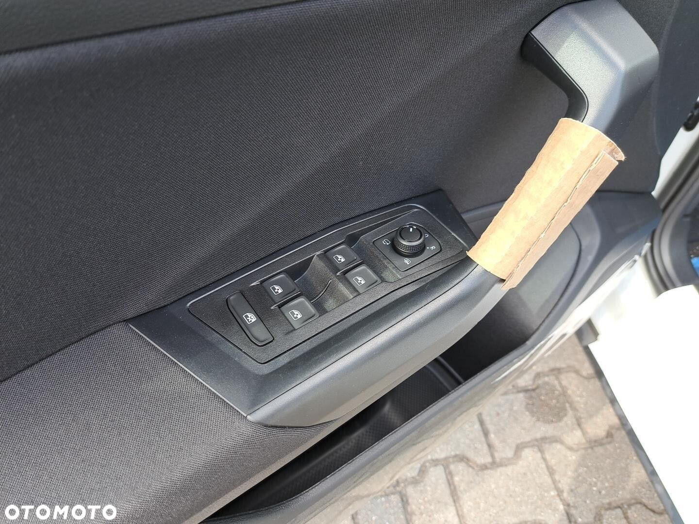 Volkswagen T-Roc 1.5 TSI Life Plus DSG - 20