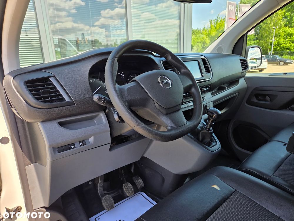 Opel VIVARO - 26