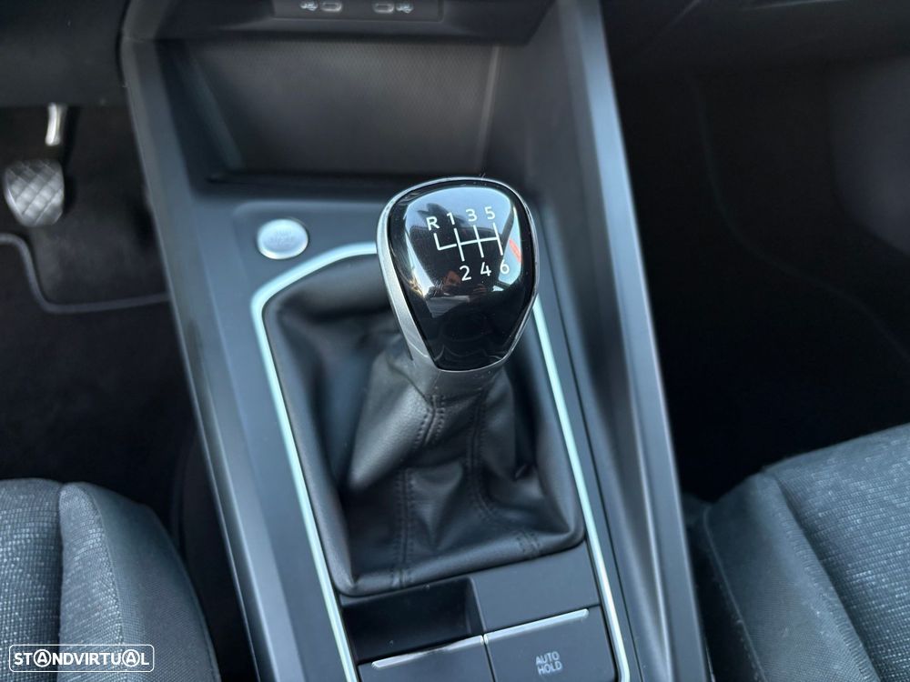 VW Golf Variant 1.0 TSI Life - 24