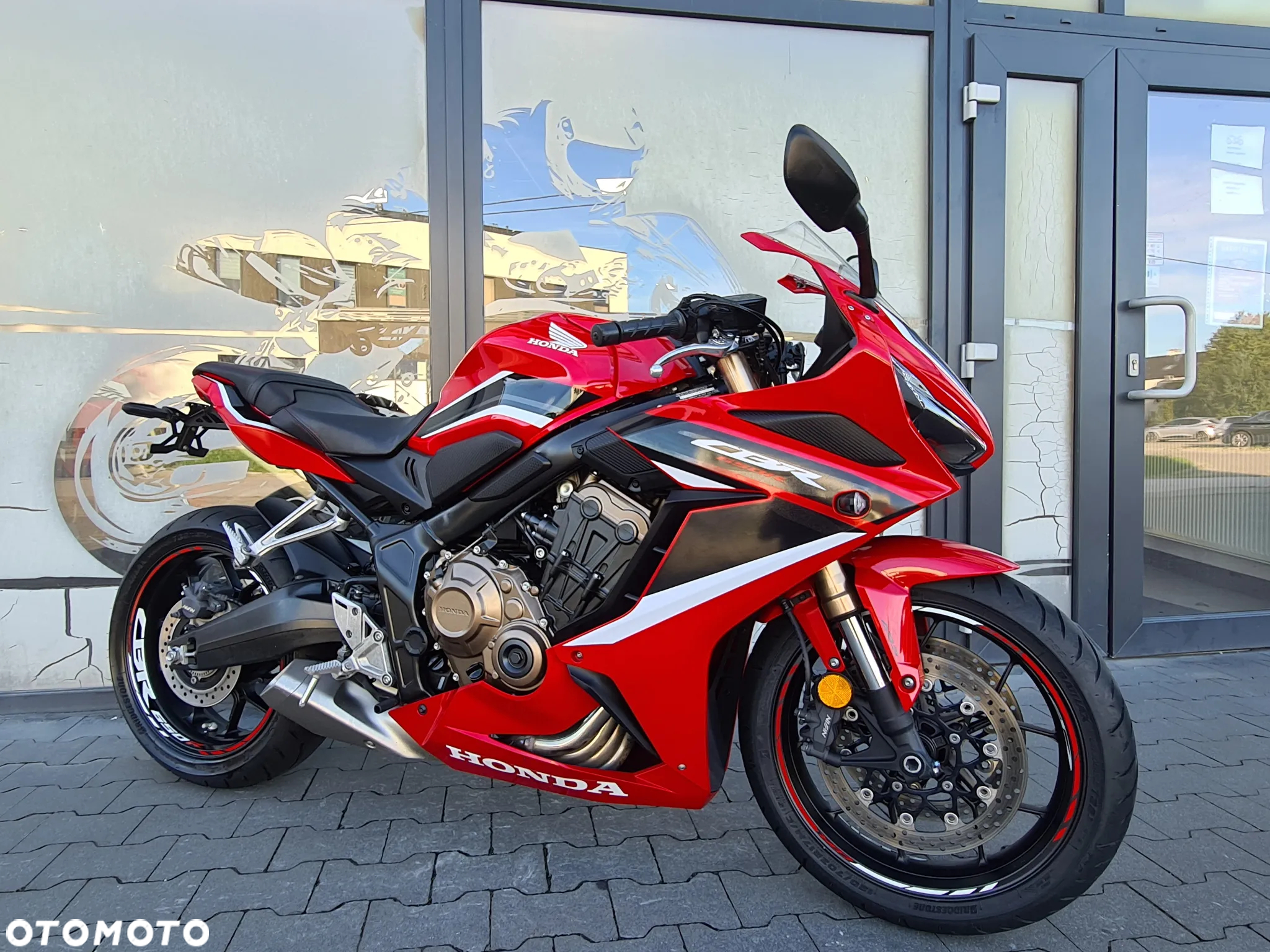 Honda CBR - 9