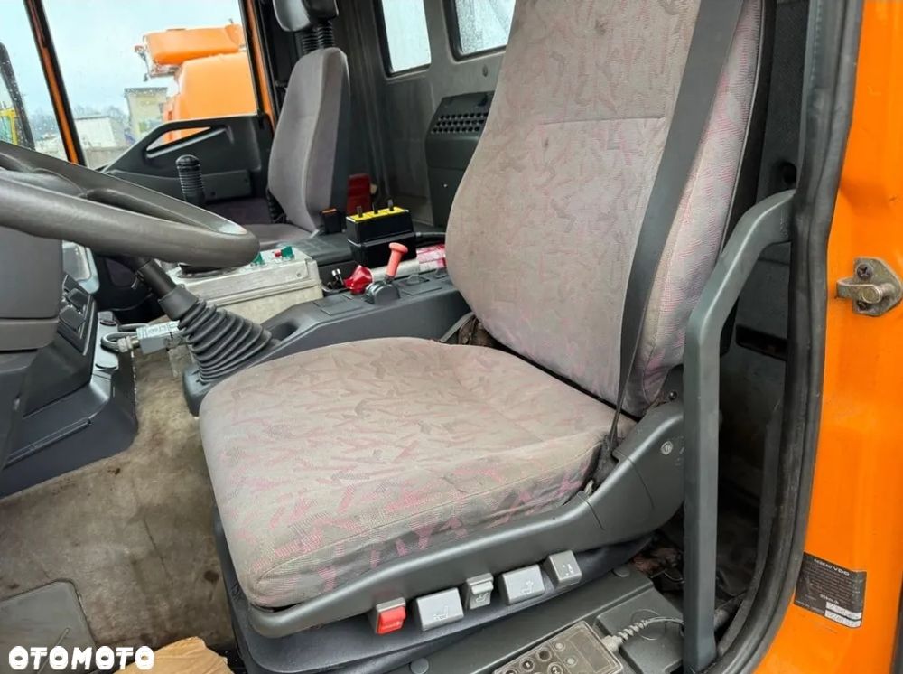 Iveco Eurotech 190E27 Hakowiec Solarka Piaskarka Specjalny Tylko 101tys km - 17