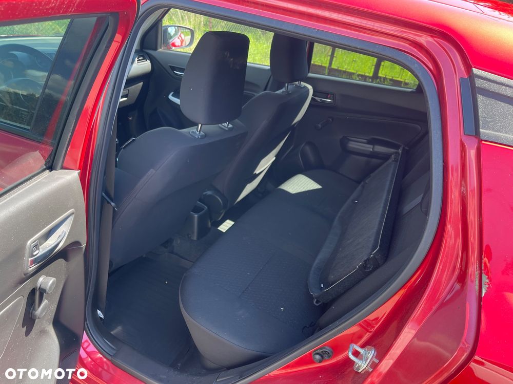 Suzuki Swift - 11